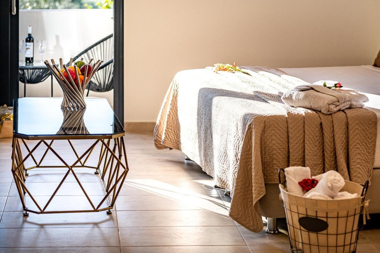 Moon Boutique Hotel لاغاناس المظهر الخارجي الصورة