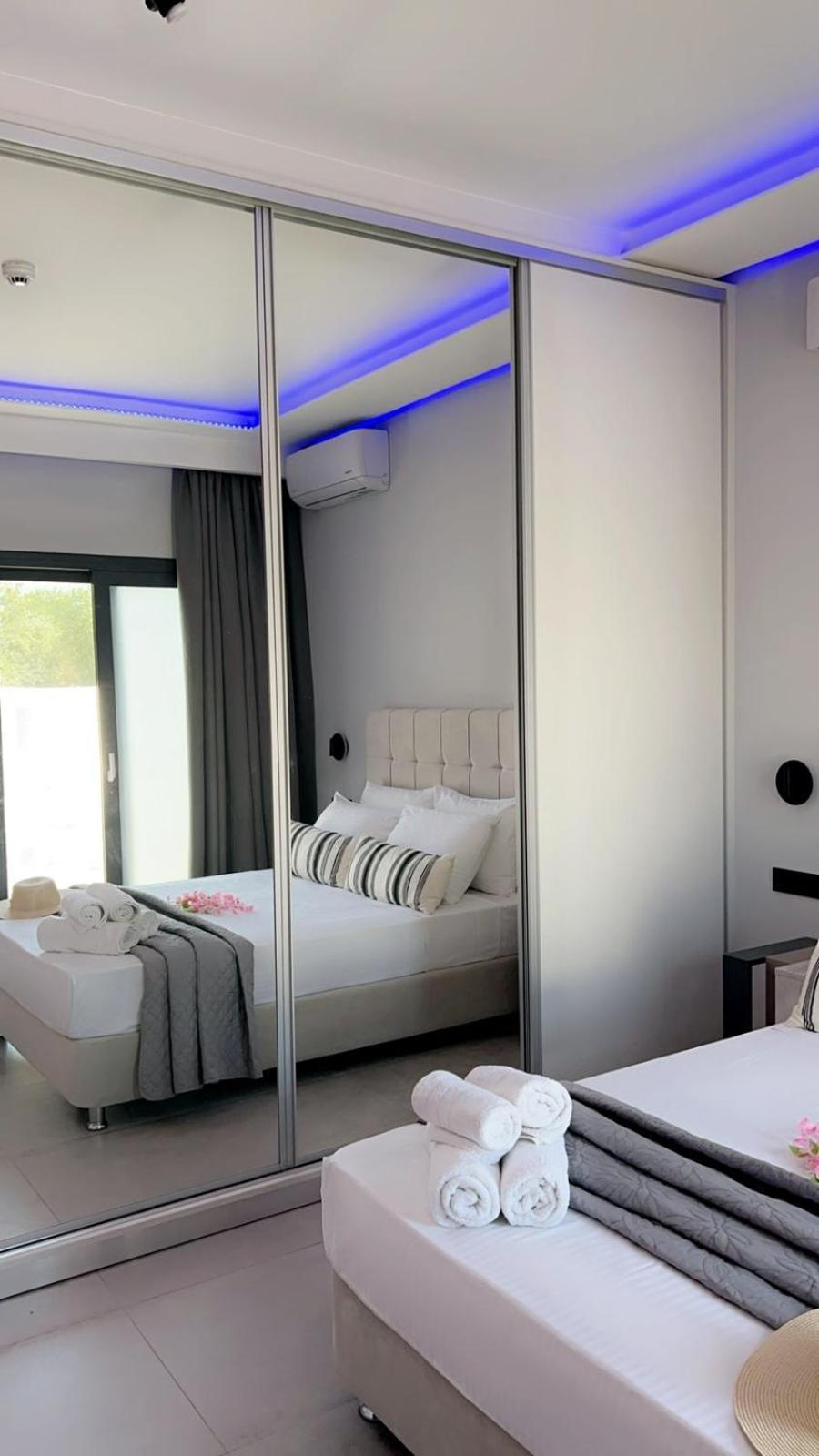 Moon Boutique Hotel لاغاناس المظهر الخارجي الصورة